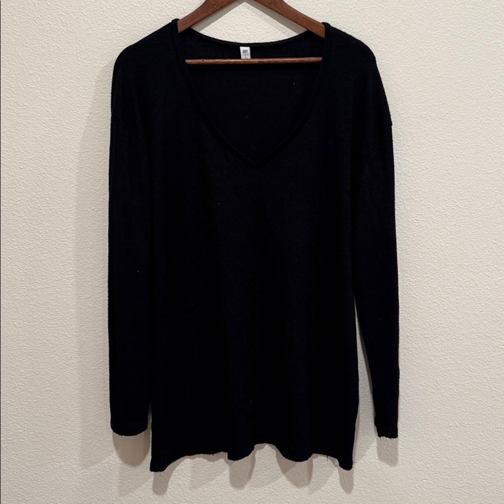 BP Black Knit Raw Hem Sweater, L